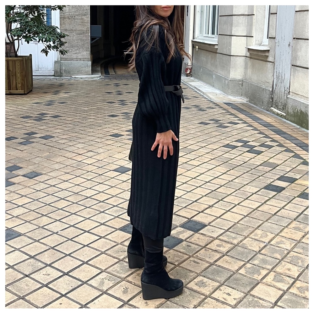 #15 MADE IN ITALY MOST FABULOUS KNIT MAXI SWEATER DRESS - Picture 5 of 8